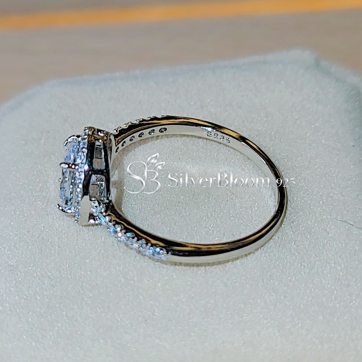 SilverBloom 925 Oval-Cut Cubic Zirconia Halo Ring with Pavé Band – Size 8