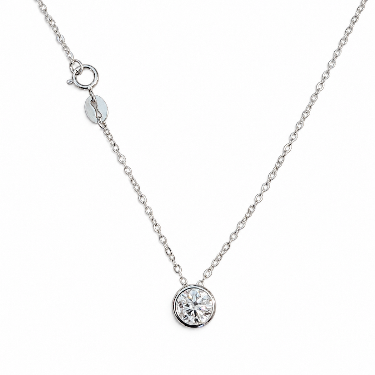 SilverBloom 925 1 CT Round Moissanite Pendant Necklace – Rhodium-Plated Sterling Silver
