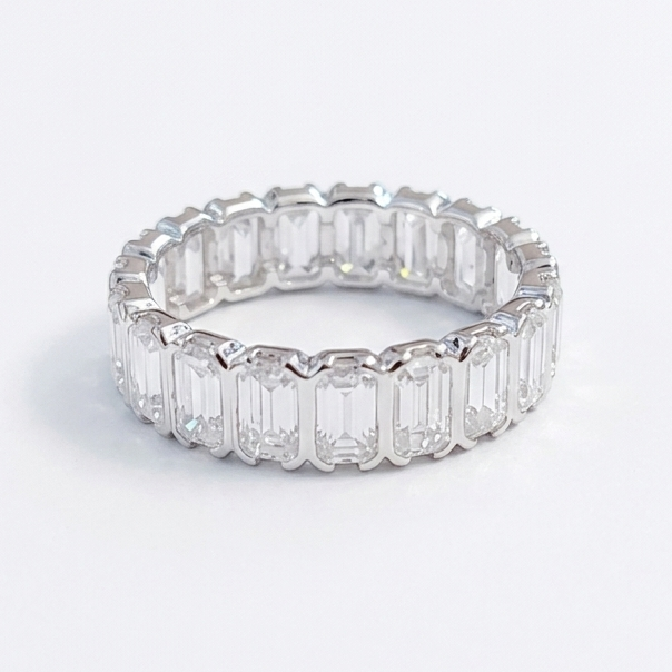 SilverBloom 925 Emerald Cut Moissanite Eternity Band Ring – Rhodium-Plated Sterling Silver, Size 8