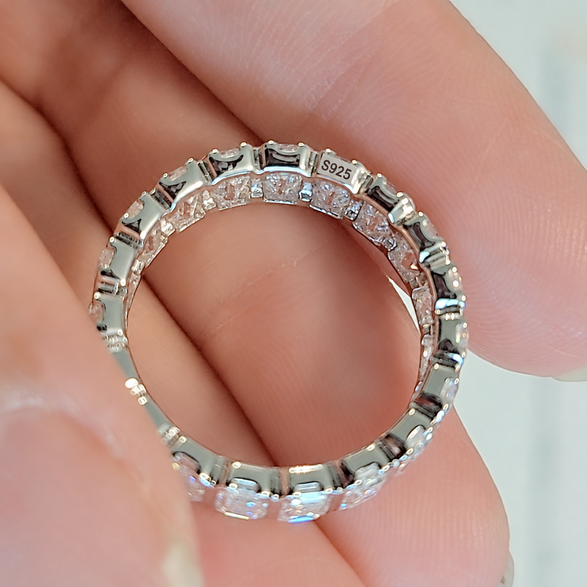 SilverBloom 925 Emerald Cut Moissanite Eternity Band Ring – Rhodium-Plated Sterling Silver, Size 8