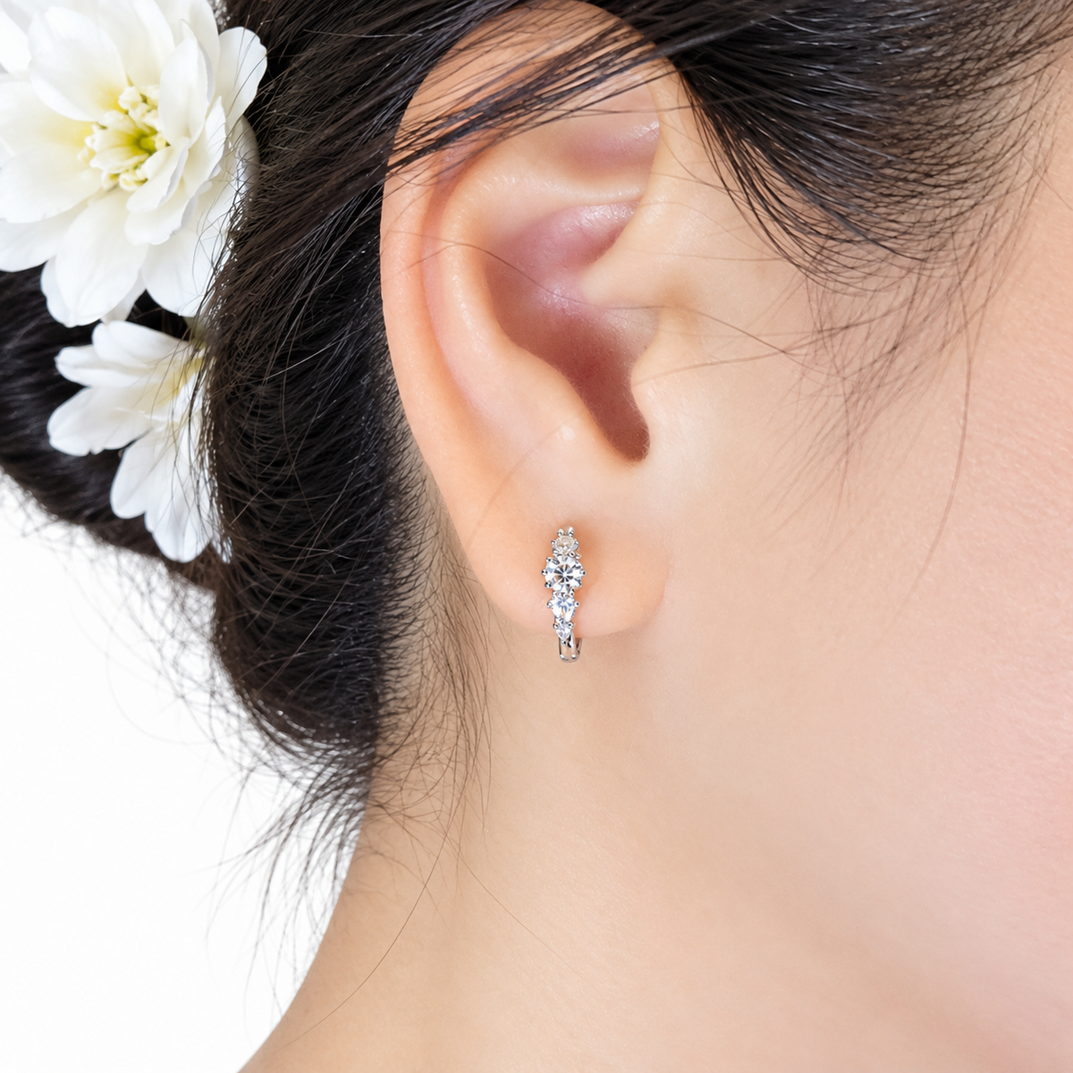 925 Sterling Silver Clear CZ 11.3mm Helix Huggie Hoop Earrings – Silver