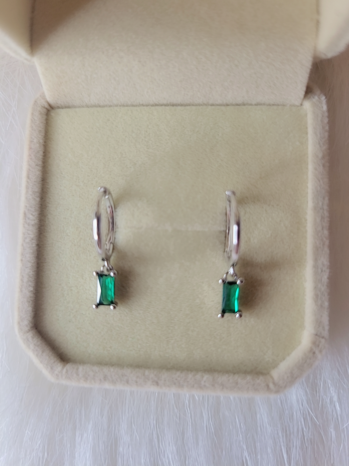 SilverBloom 925 Sterling Silver Green CZ Drop Huggie Earrings – Silver or 18K Gold Plated