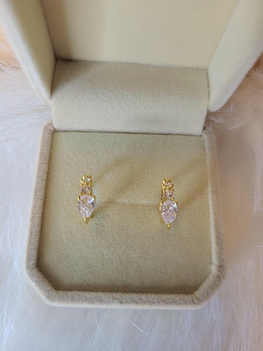 SilverBloom 925 18K Gold-Plated Teardrop CZ Huggie Earrings